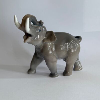 Royal Copenhagen elefant- 1494